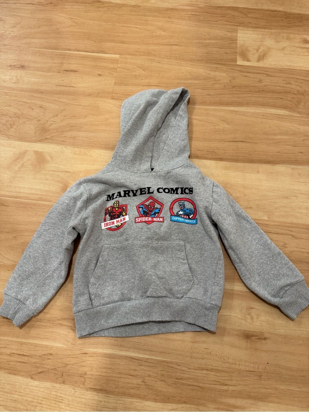 Marvel Comics Grey Iron Man Spiderman Captain America Boys Hoodie Size 5